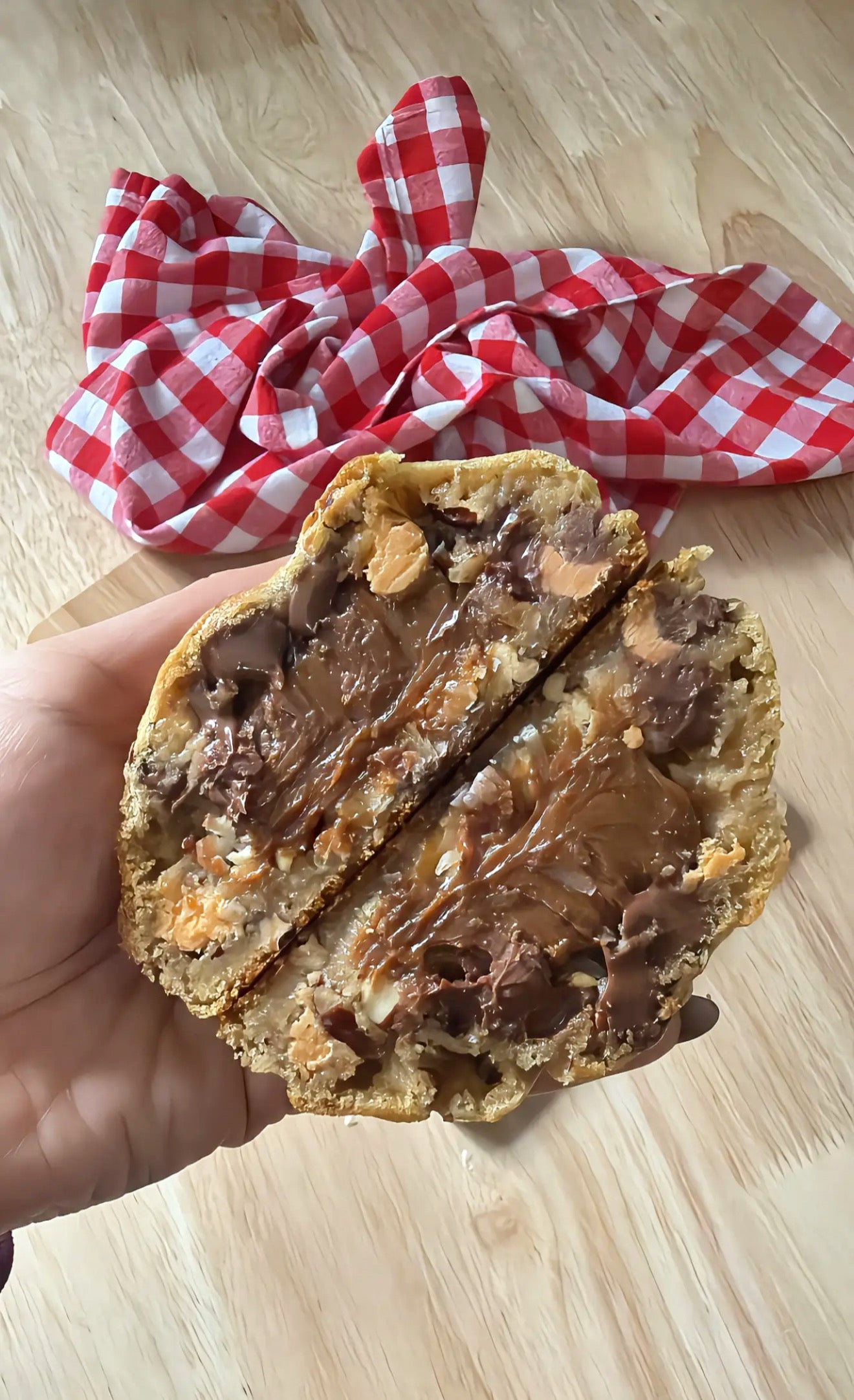 PECAN DULCE DE LECHE DELUXE