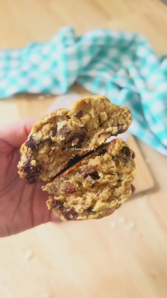 OATMEAL RAISIN CHOCO CHIP